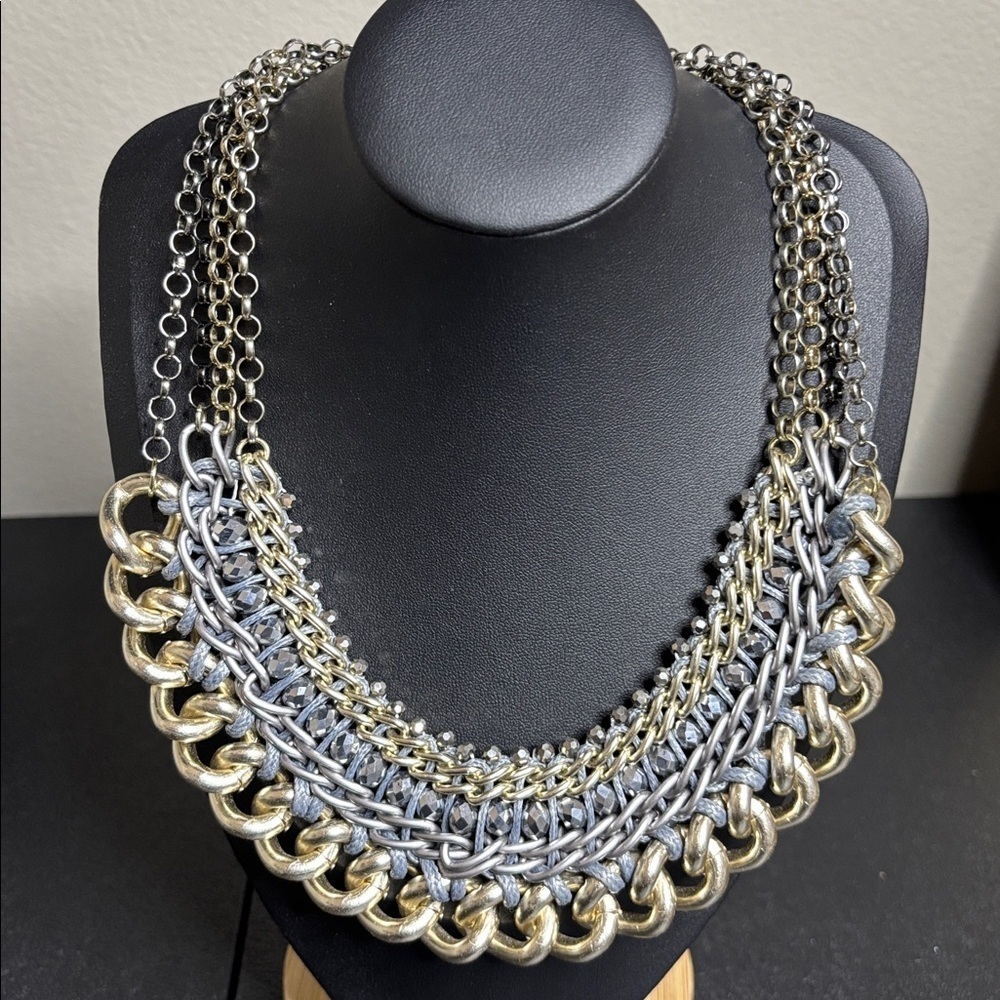 Chico’s Chunky Multi Tone Bib Statement Elegant Silver Gold Chain Necklace